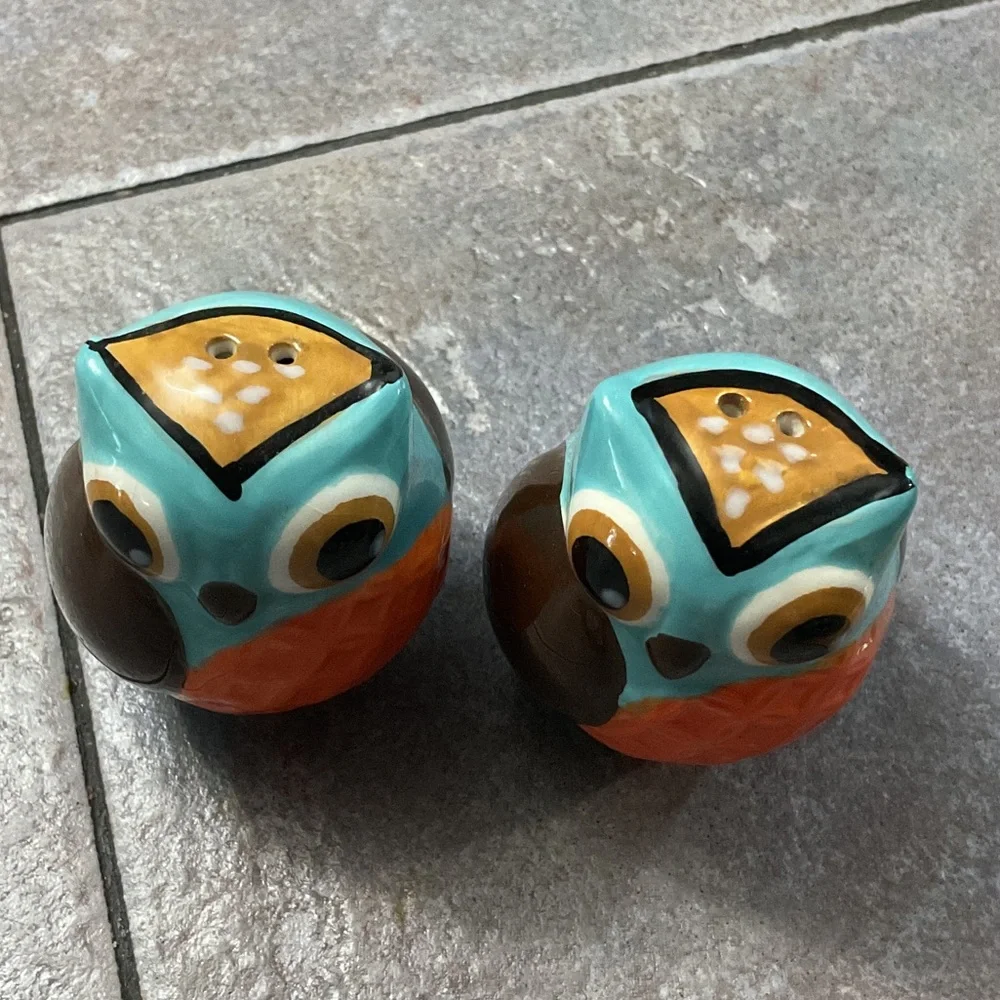 N/A charming owl